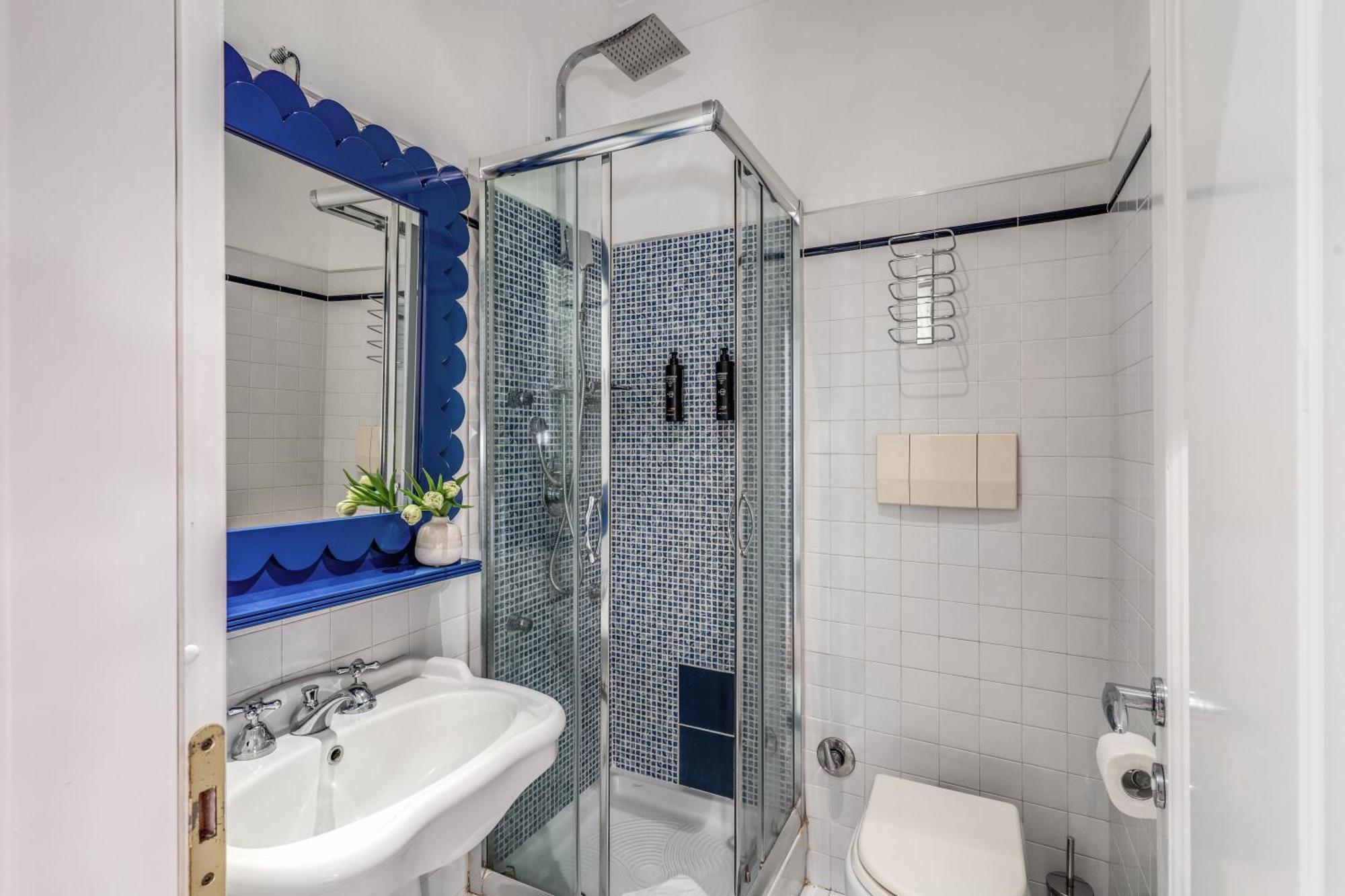 Townhouse Condotti 29 Roma Exterior foto